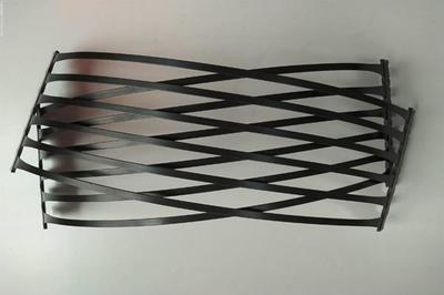 鋼塑土工格柵在路面修復工程中的應用方法